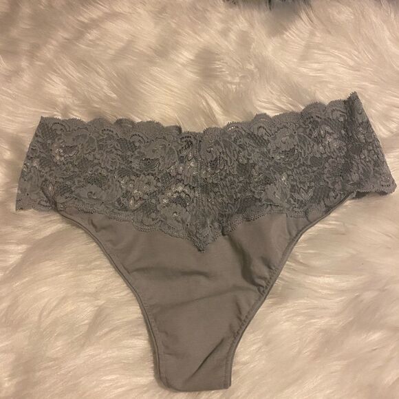 cosabella
Never Say Never Extended Lovelie Thong - Picture 8 of 11